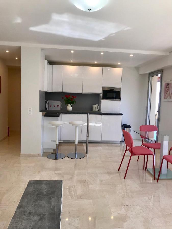 Palm D'or / Gir2405 / 2p Appartement *